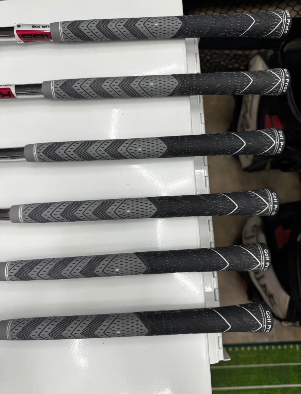 TaylorMade RSi 1 Iron Set 5-PW – KBS Tour 105 Stiff