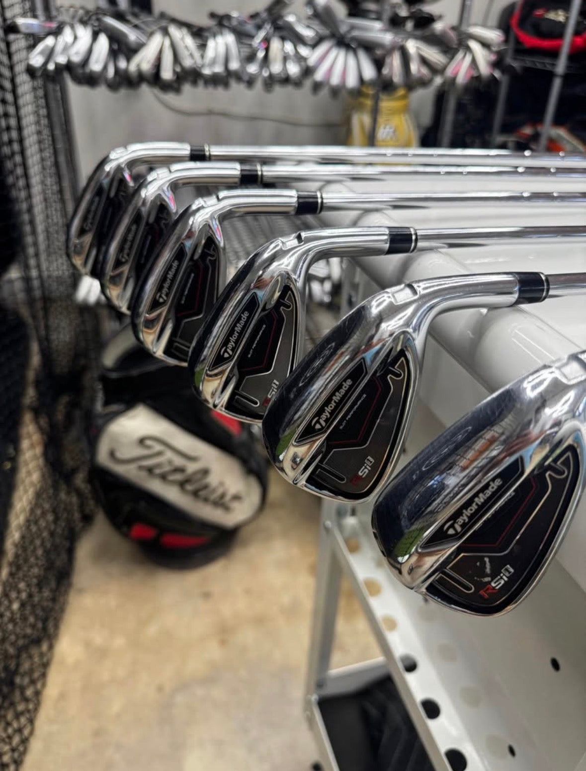 TaylorMade RSi 1 Iron Set 5-PW – KBS Tour 105 Stiff
